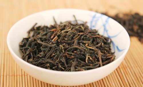 他白天工作晚上开淘宝,家乡茶叶为何有如此大魔力