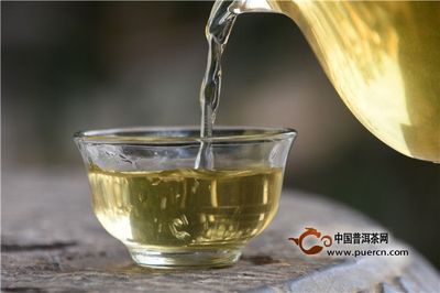 炒茶这件事,本身就是在拼资源